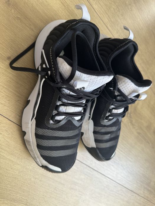 Adidas trae unlumited 38 2/3 si 39 1/3