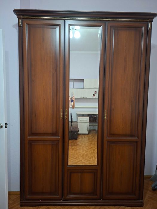 Продам шкаф 100 000 тг