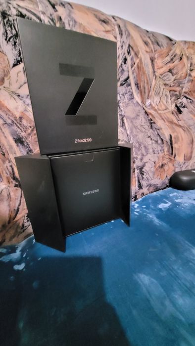 Samsung Z fold 2 5G Промоция