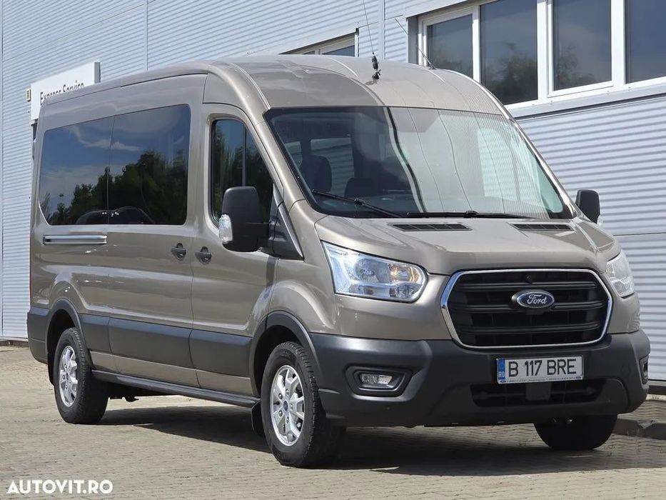 Ford Transit 9 locuri 2.0 TDCi 170 Cp