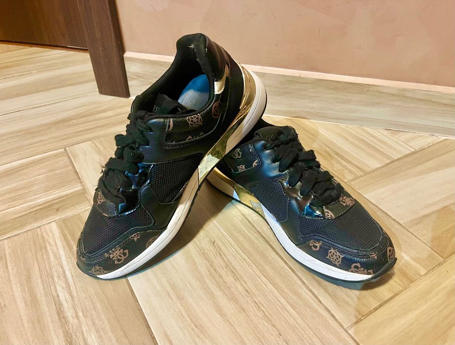 Оригинални Маратонки Guess