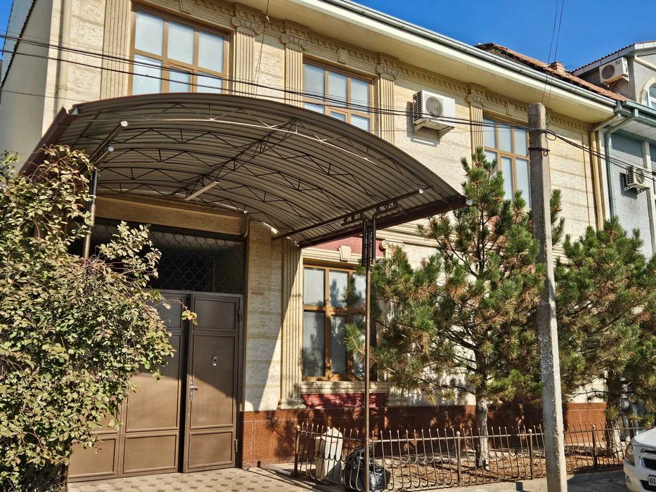 Срочно продаю свой дом ориентир Шофаиз частично с мебелью и техникой.