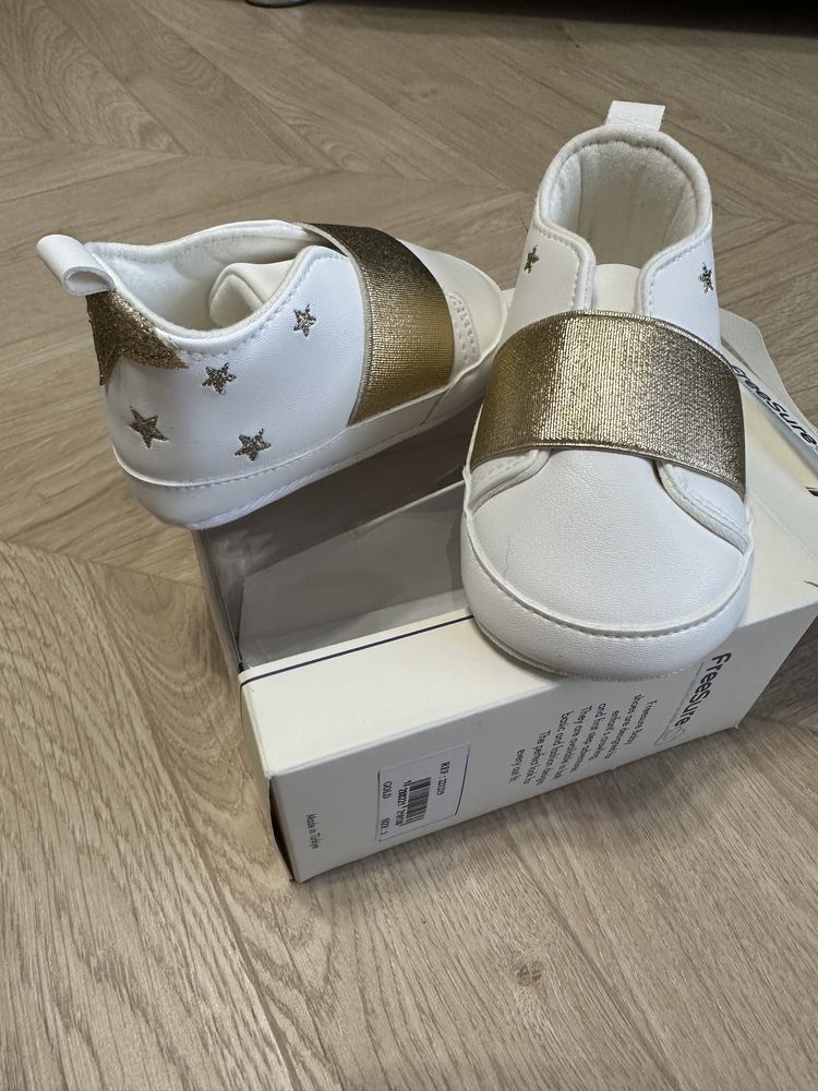 Обувь для новорождённых