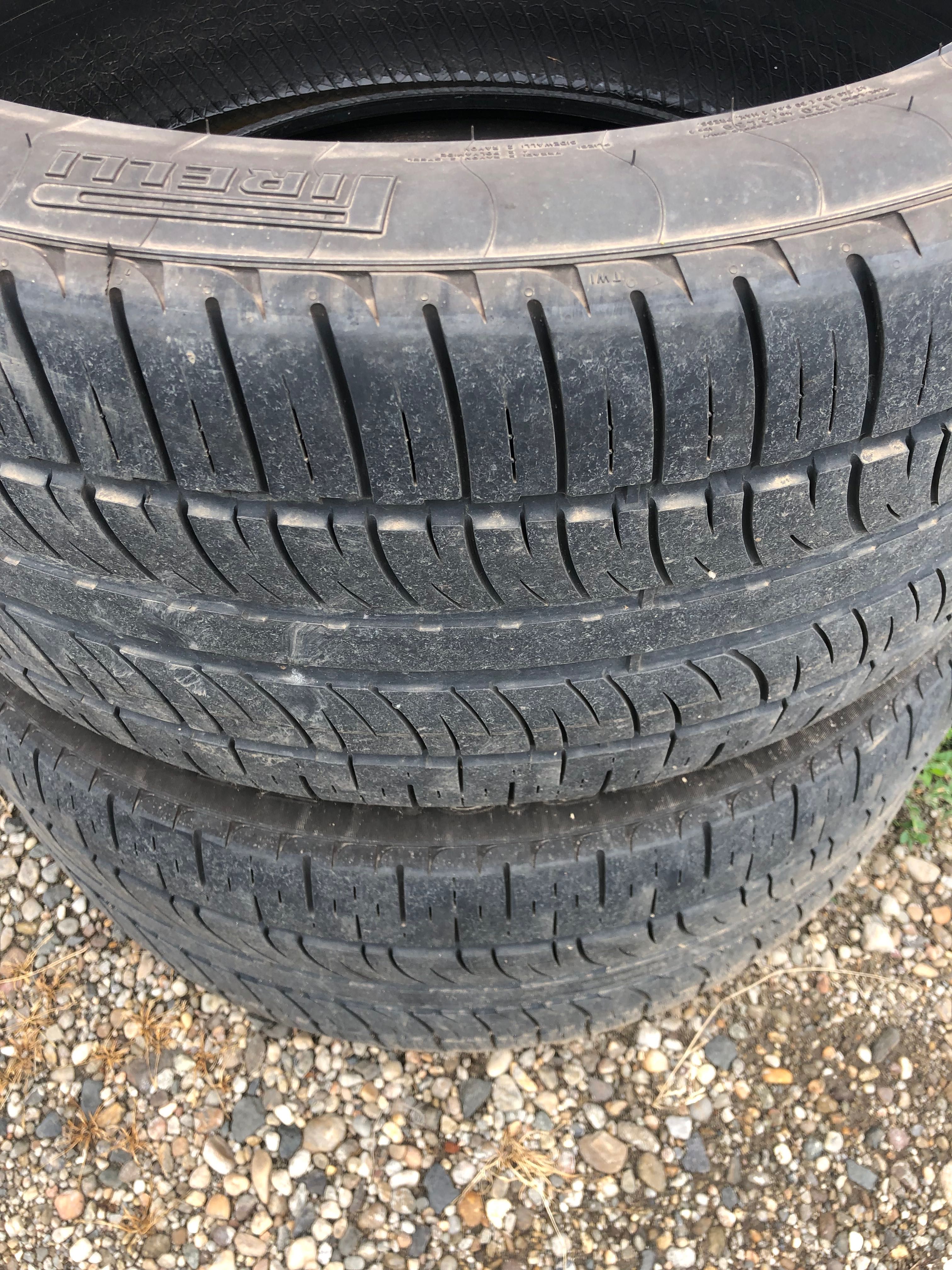 Cauciucuri de vara Pirelli 295/40 R22 dot 2021