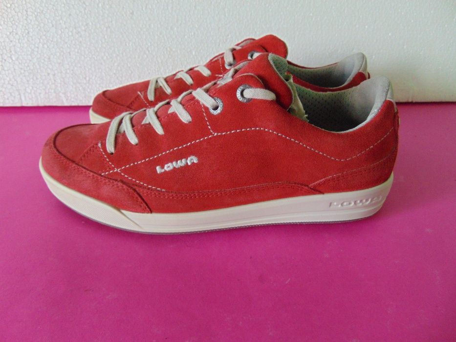 Lowa номер 39 Оригинални обувки