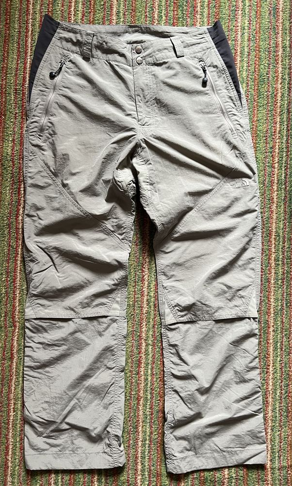 Pantaloni drumetie outdoor munte The North Face