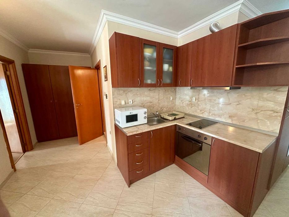 Продава се Двустаен апартамент в к.к. Слънчев бряг - 69 кв.м за 1232 €/кв.м - Снимка #4