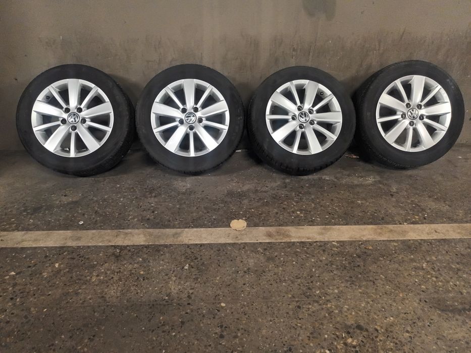 Jante aliaj originale 5x112, anvelope de vară 205/55R16, DOT2023, VAG