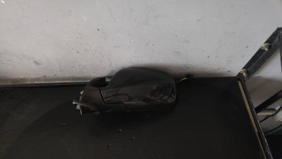 Oglinda electrica stanga peugeot 307 96577210