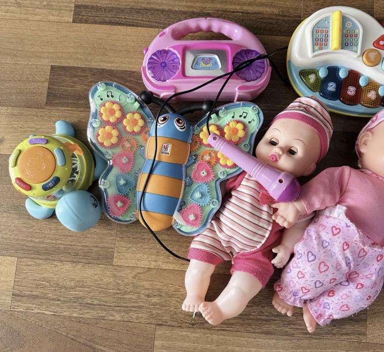 Jucarii cu sunete muzicale