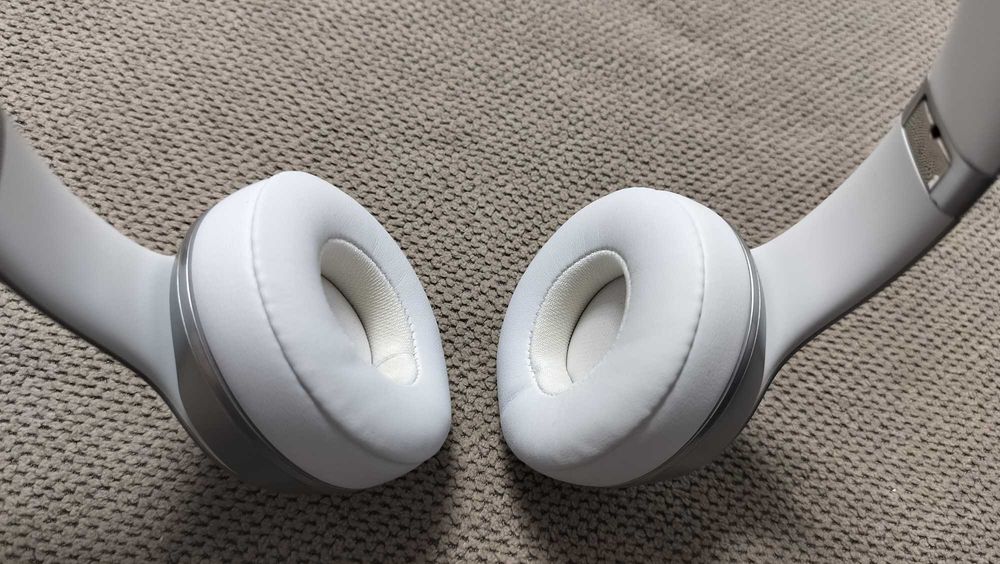 Casti On Ear Bluetooth Beats Solo 2 Wireless model B0534 Silver