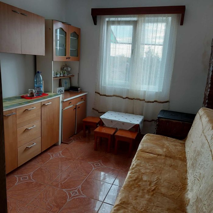 Vând garsoniera in OTELU ROSU