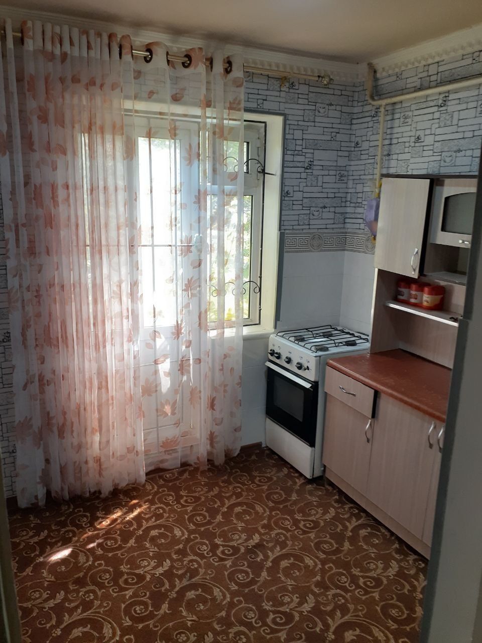 Квартира сотилади
