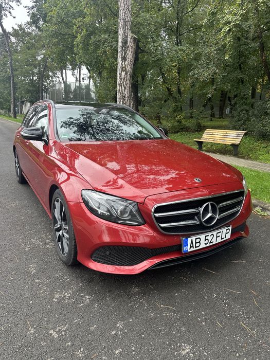 Mercedes E 220Diesel/electric