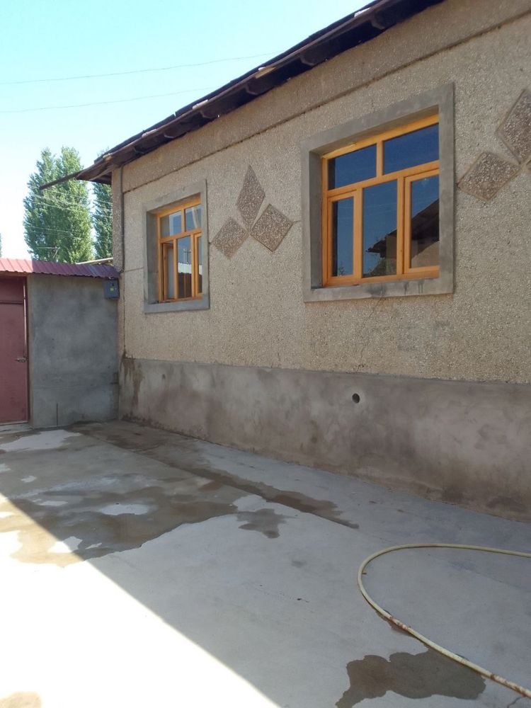 Продам Дом 6 соток от парка Янги Узбекистан 2 км 6 комнат 1.5 уровень
