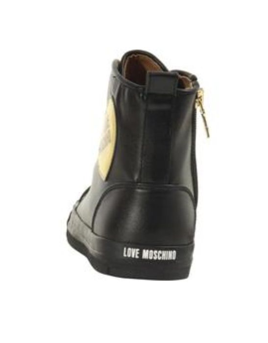 Сникърси Moschino два модела и кецове Moschino