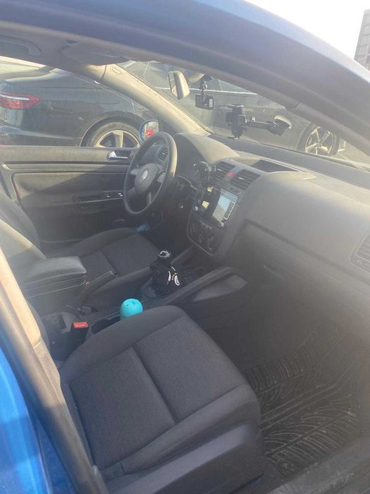 VW Golf 5 1.4 benzina