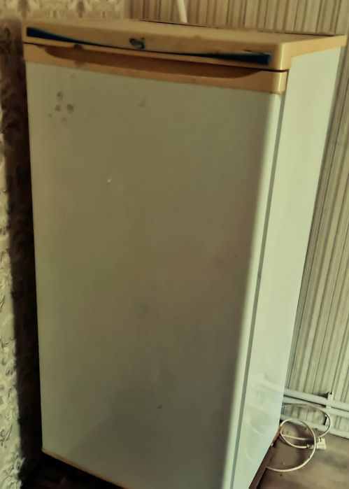 Продаём холодильник