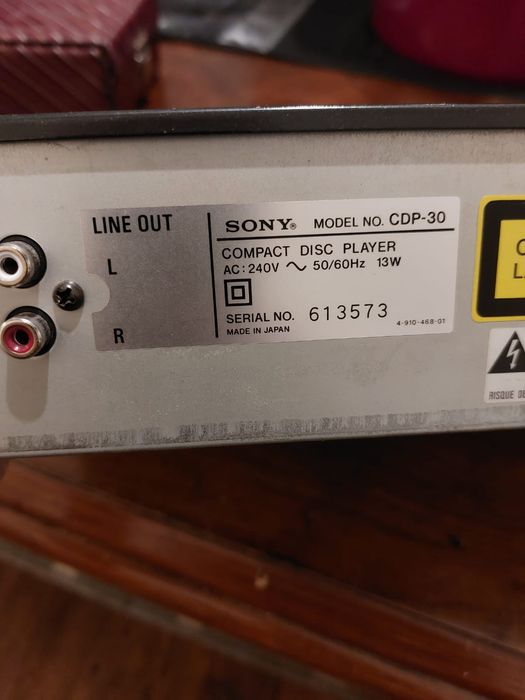 Sony cd player CDP 30