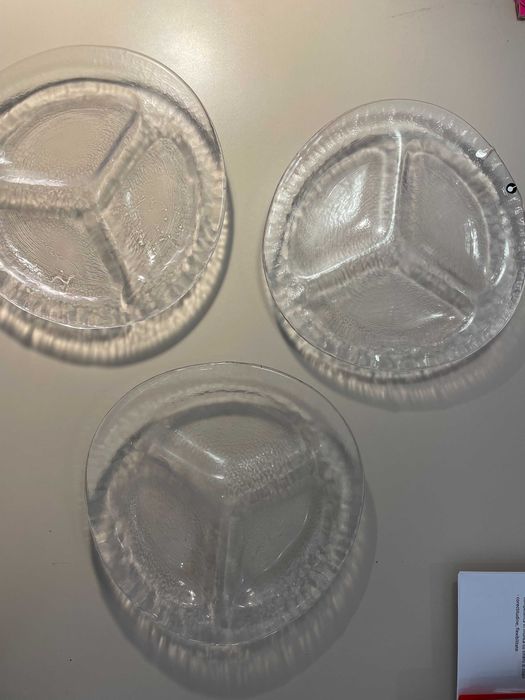 PUKEBERG Suedia 4 platouri ice glas pt servit aperitive antreu masa