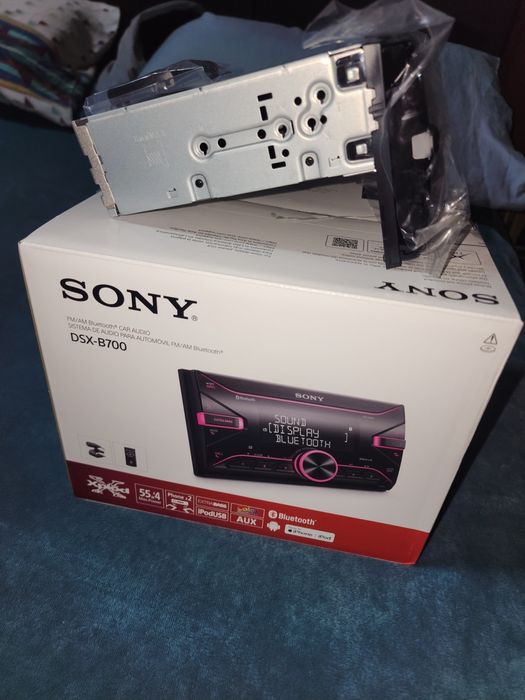 Продам новый 2диновый магнитофон Sony