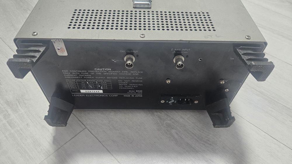 Осциллогрф Leader 8040