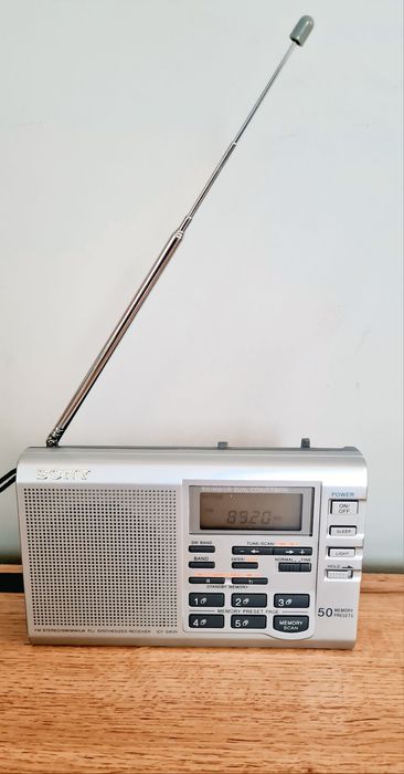 Stereo всевълново радио Sony ICF-SW35