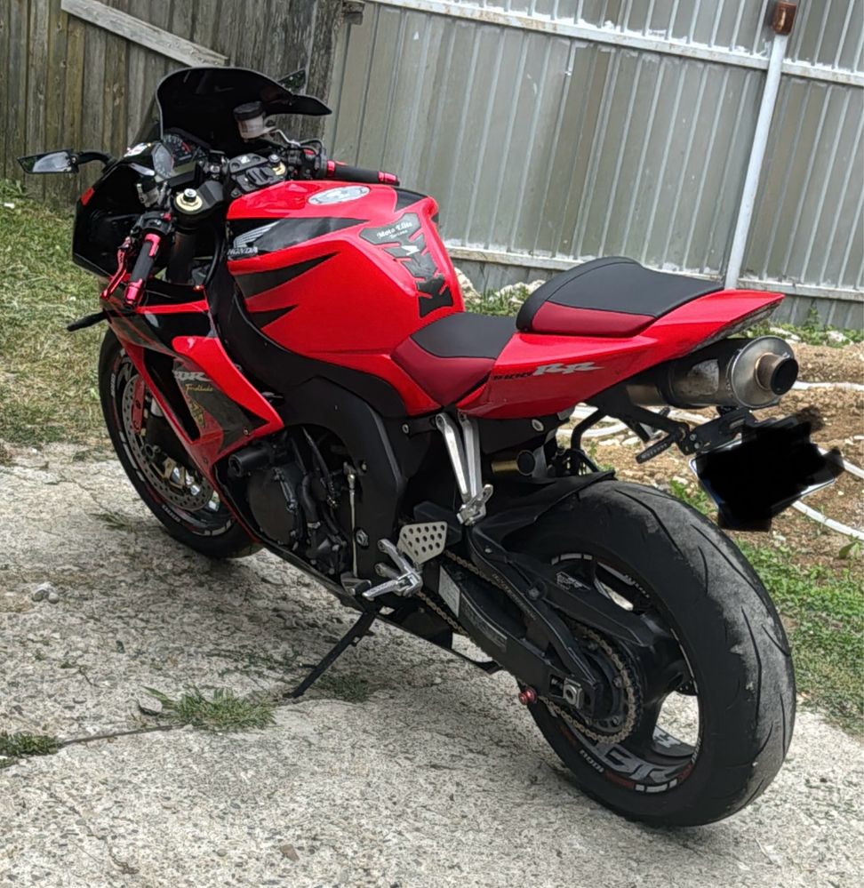 Honda CBR 1000 RR FireBlade