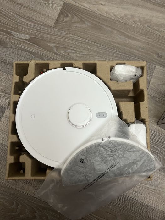 Робот пылесос Xiaomi