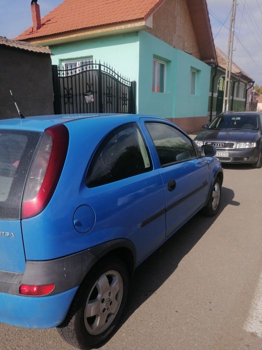 Vând Opel Corsa confort 1  în stare buna