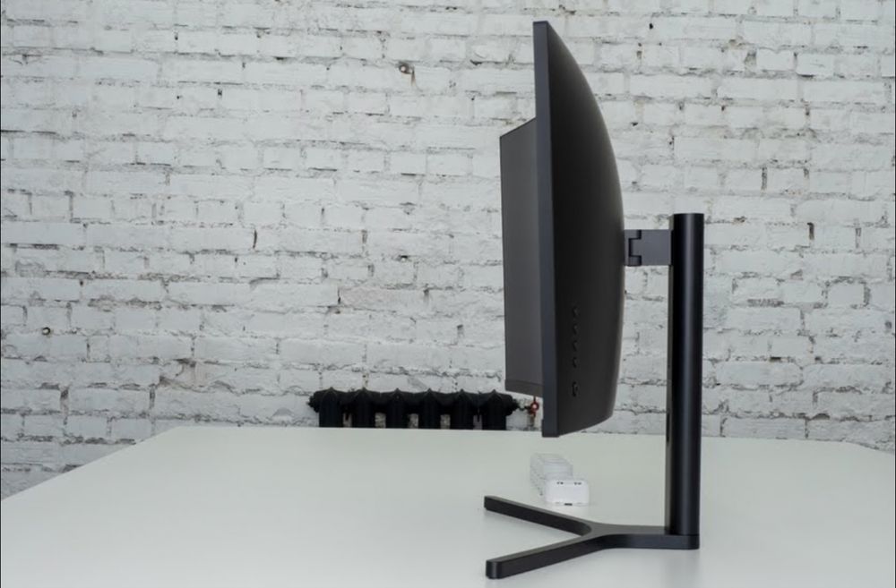 Xiaomi Mi 34” 21:9 144Hz 3440x1440 Монитор