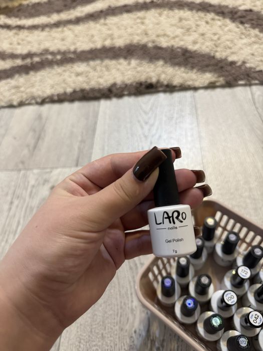 Продам гель - лаки Laro ( отличный срок годности)