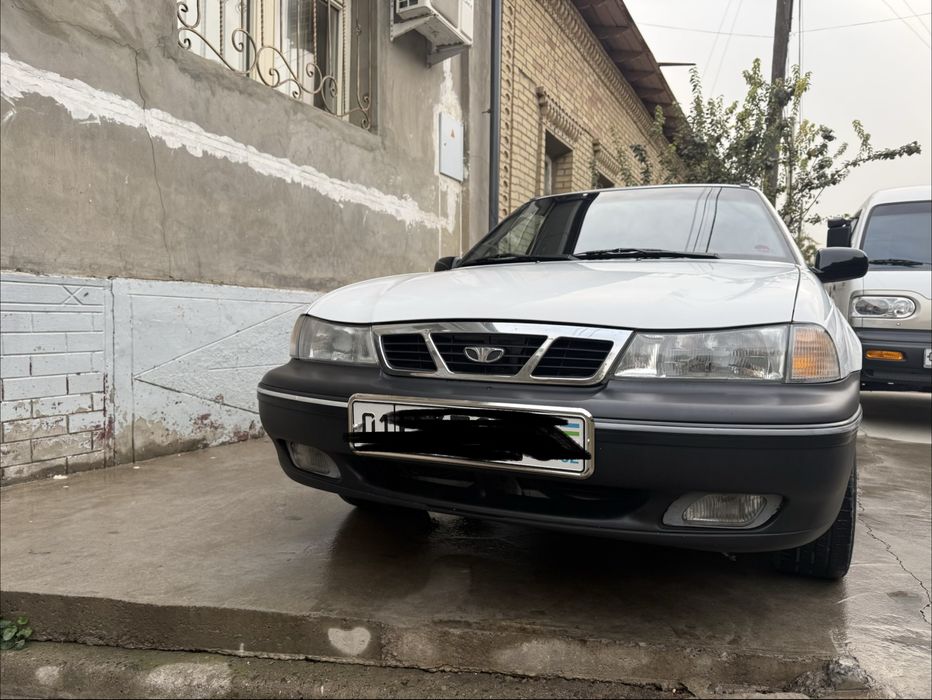 Нексия 1 сотилади