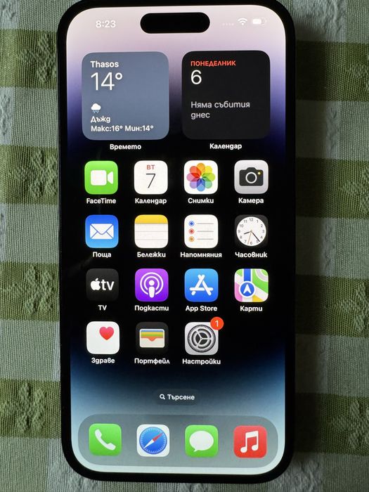 Iphone 14 pro 256 GB черен с оригинален кейс на ейпъл