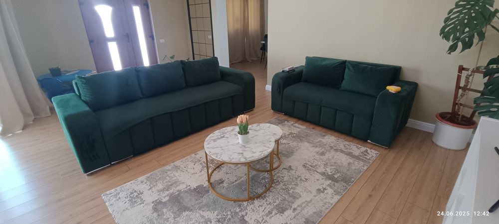 Set canapele 3 si 2 locuri