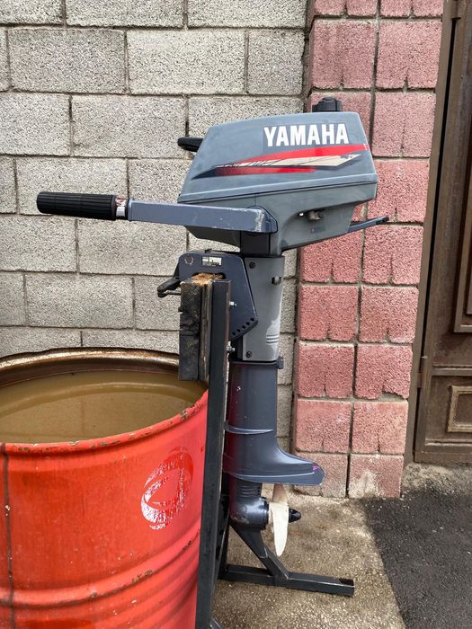 Лодочный мотор YAMAHA 3 короткая нога