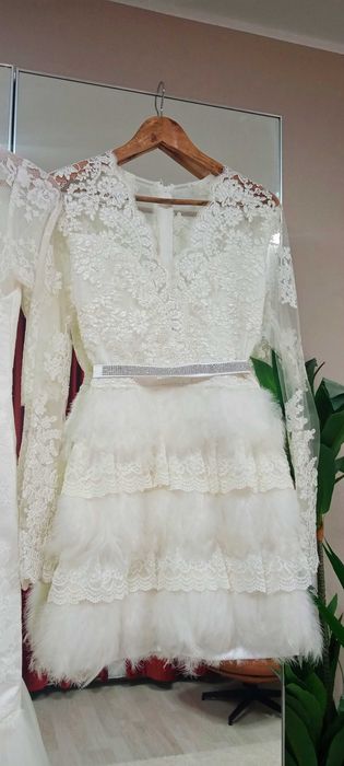 Rochii NOI Mireasa + rochie de petrecere !