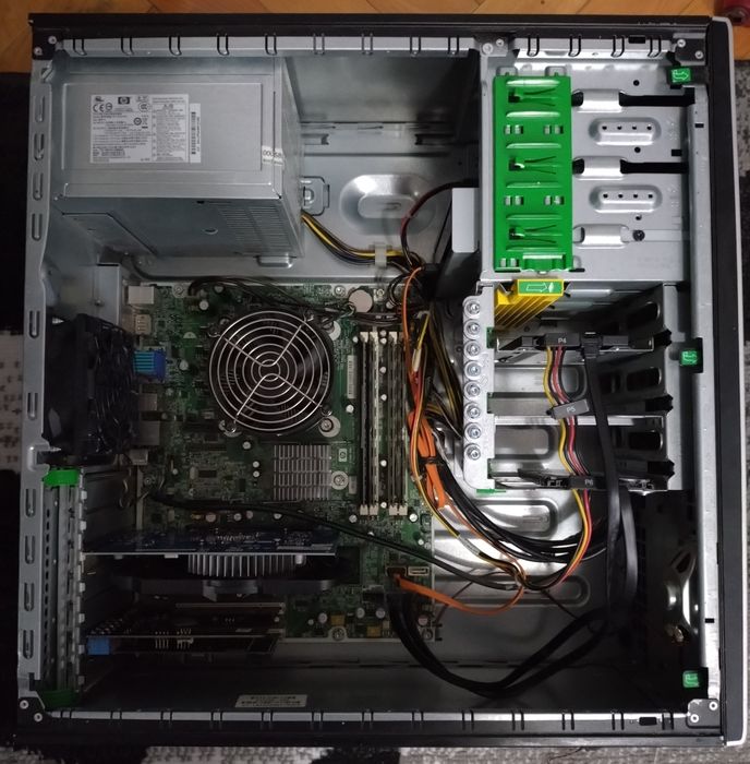 Hp seria 6000 Monitor Dell.