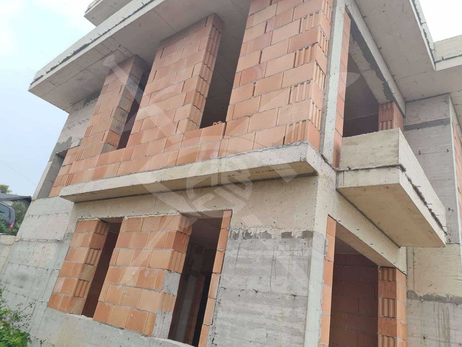 Продава се Къща в Варна, м-т Боровец - юг - 360 кв.м за 723 €/кв.м - Снимка #6