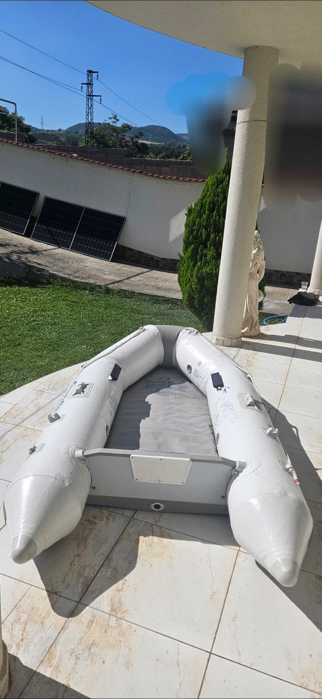 Надуваема лодка Crystalbay