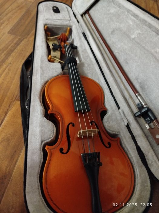 Скрипка детская 1/4