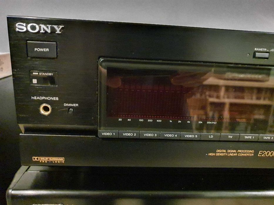 preamplificator SONY TA-E 2000 ESD cu telecomanda RM-S311