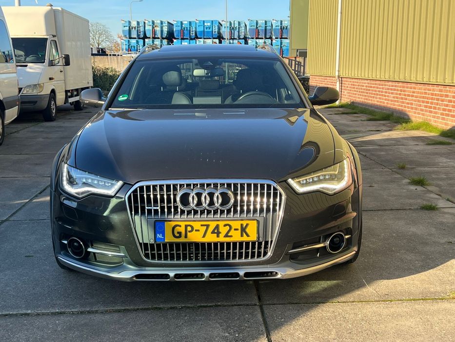 Audi A6 Allroad - 2014 - Matrix/Bosse/Distronic - 212.000 km