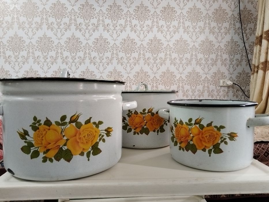 Продаётся кастрюли  б/у в хорошем состоянии