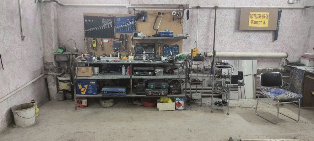 Стол  для слесарных работ