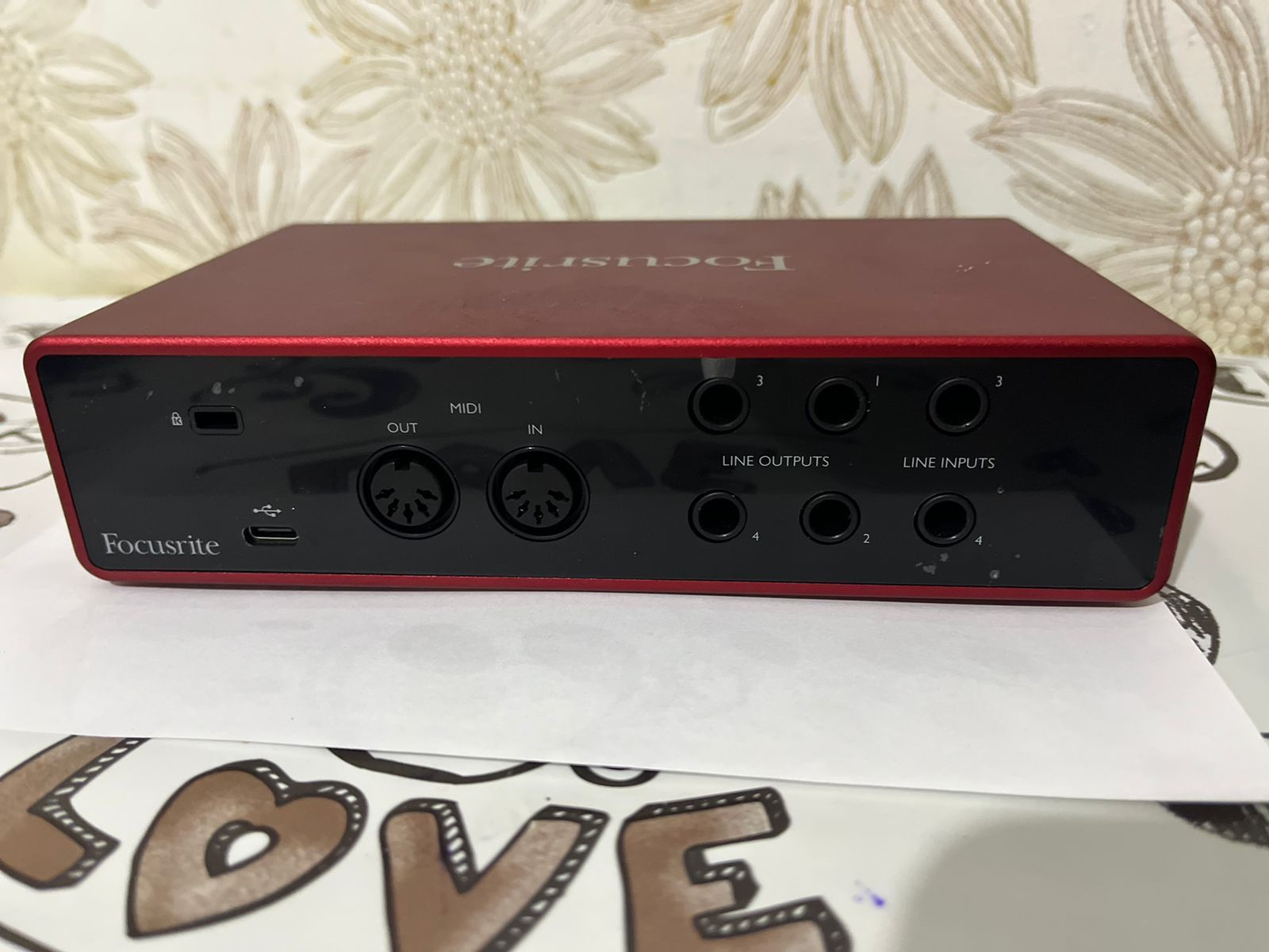 Звуковая карта Focusrite