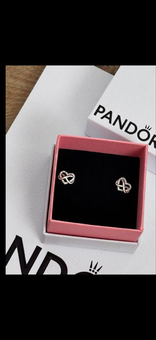 Пандора обеци Pandora