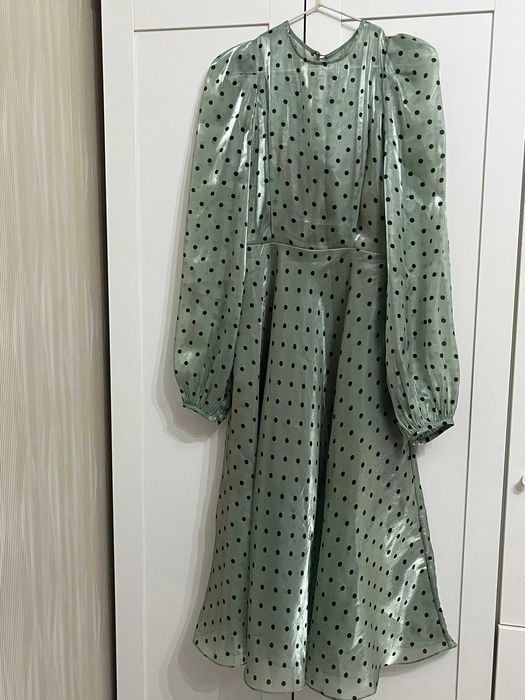 Продается платье от Lichi. Размер S