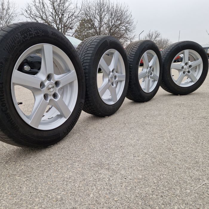 4бр. Алуминиеви джанти 
5х114.3 
61/2 Jx16
ET45
Гумите са подарък 
Не