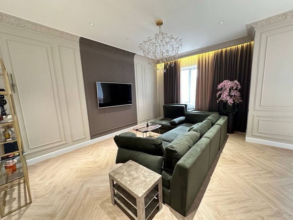 Продается квартира Жк Мухташам 3 комнатная